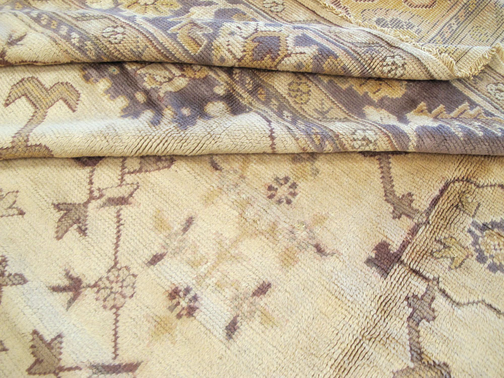 Vintage Turkish Oushak Carpet, No.8609 - Staging