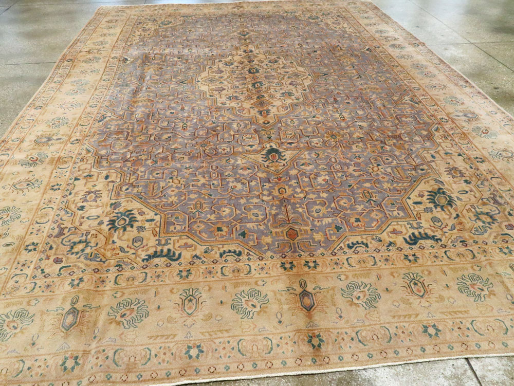 Vintage Persian Kashan Carpet, No.8651 - Staging