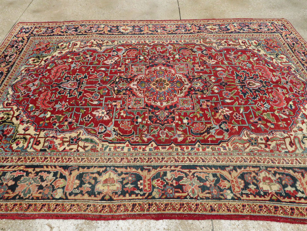 Vintage Persian Heriz Carpet, No.8713 - Staging
