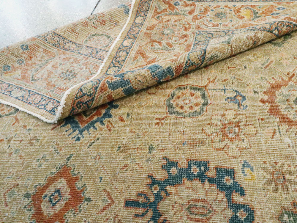 Vintage Persian Mahal Carpet, No.8727 - Staging