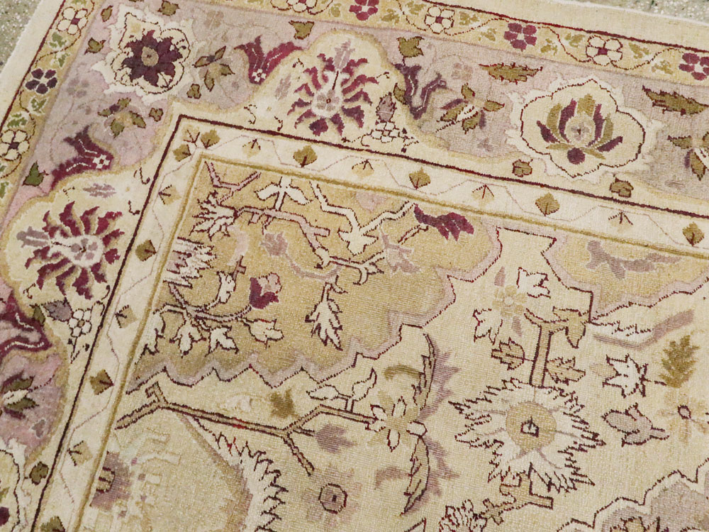 Antique Indian Agra Carpet, No.8730 - Staging