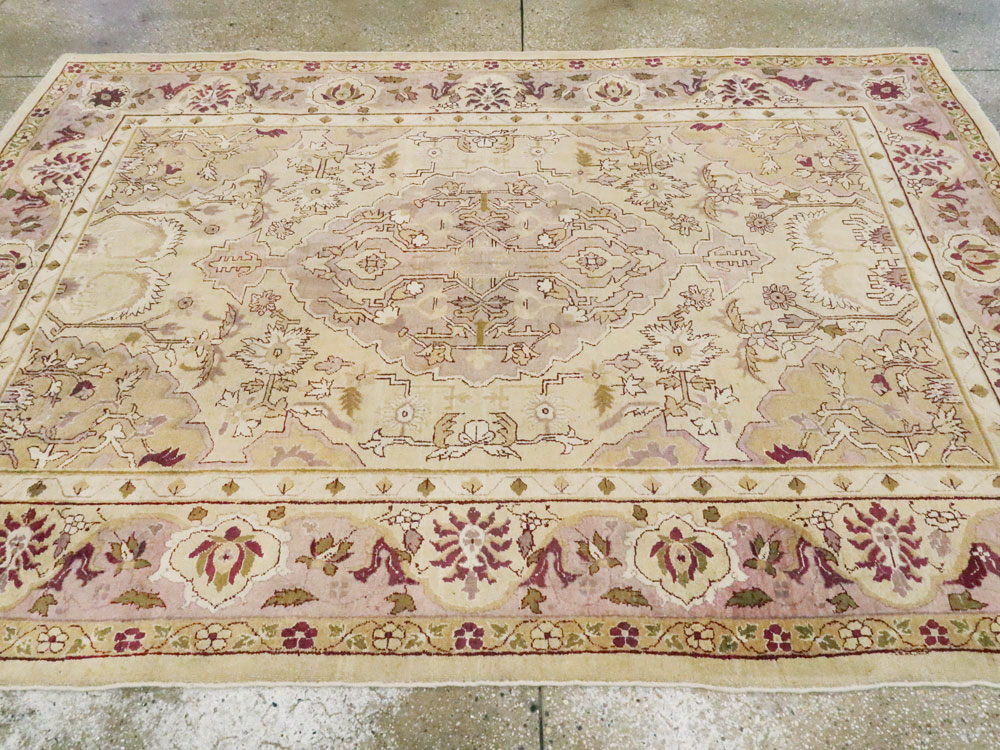 Antique Indian Agra Carpet, No.8730 - Staging