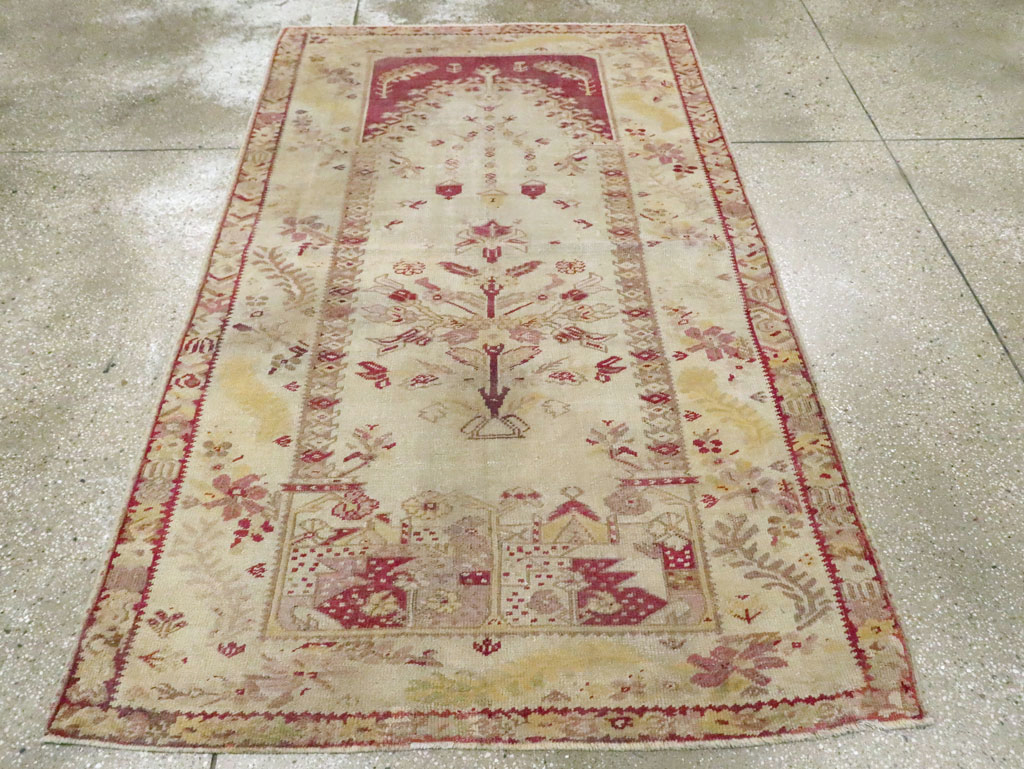 Antique Turkish Ghiordes Rug, No.8740 - Staging