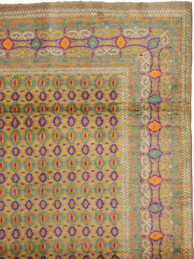 Vintage Indian Lahore Rug, No.8748 - Staging