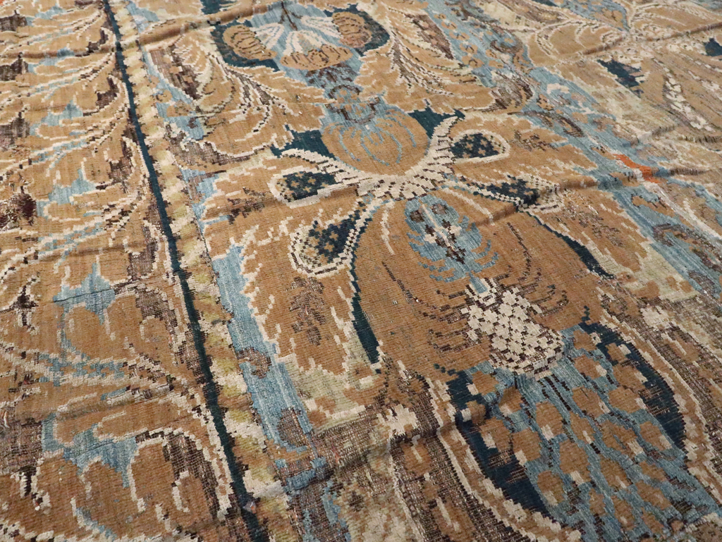 Antique European Chenille Carpet, No.8771 - Staging