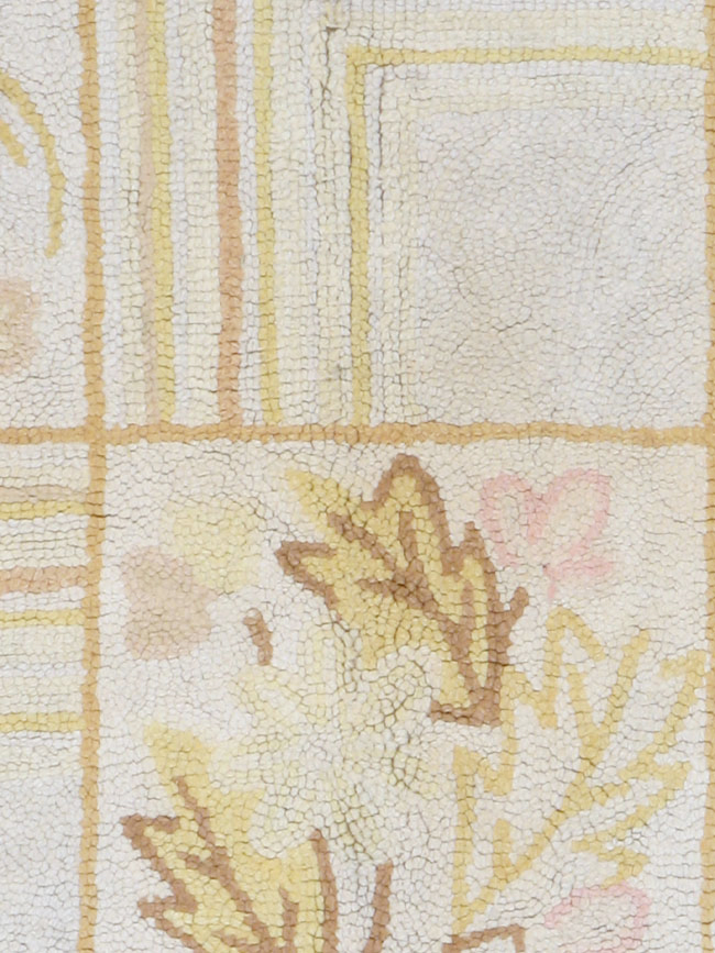 Vintage American Hook Room Size Carpet, No.8773 - Staging