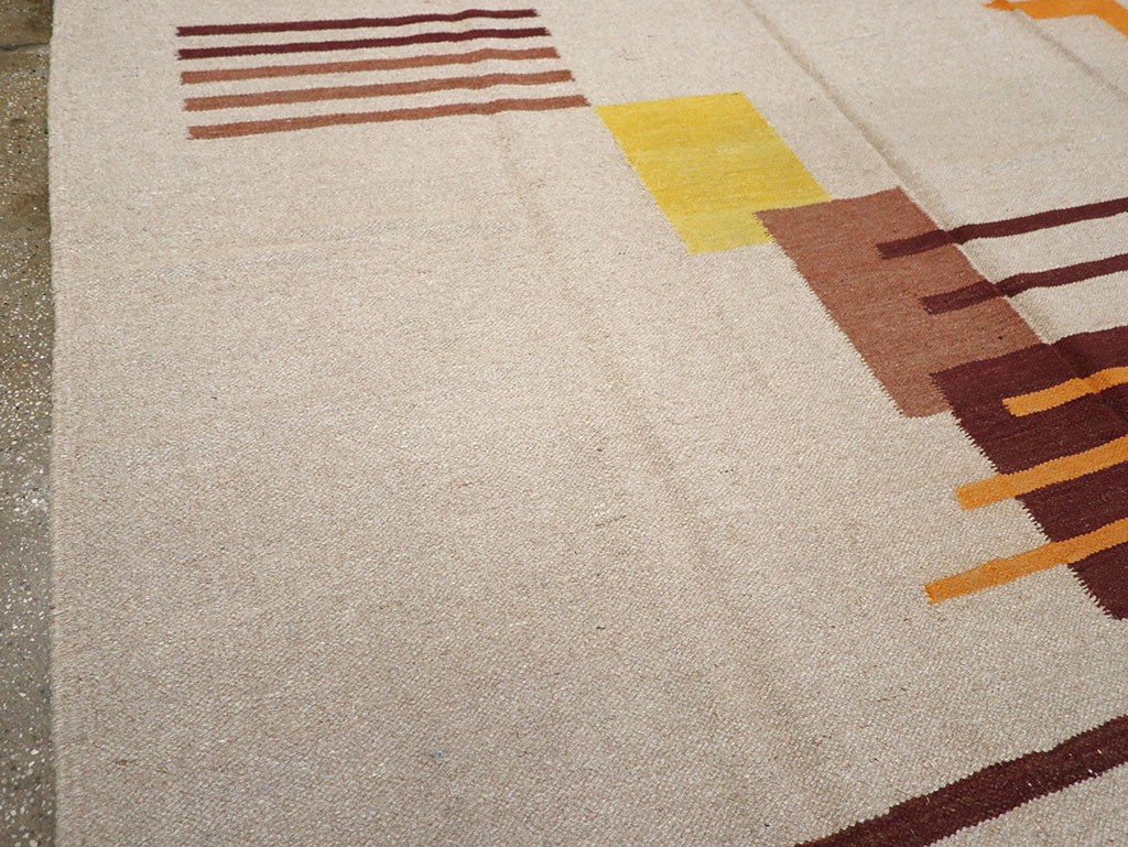 Vintage Indian Flatweave Room Size Rug Inspired By Edward McKnight Kauffer, No.8779 - Staging