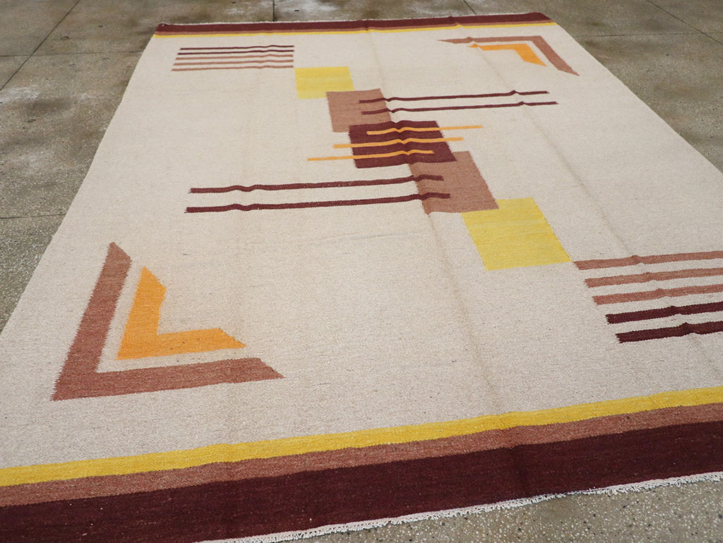 Vintage Indian Flatweave Room Size Rug Inspired By Edward McKnight Kauffer, No.8779 - Staging