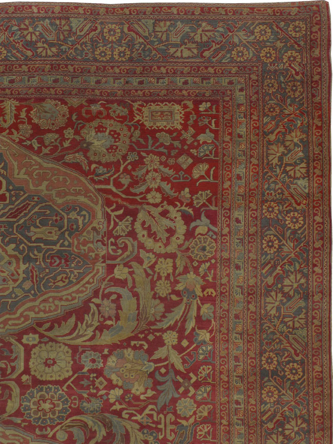 Vintage Turkish Herekeh Carpet, No.8781 - Staging