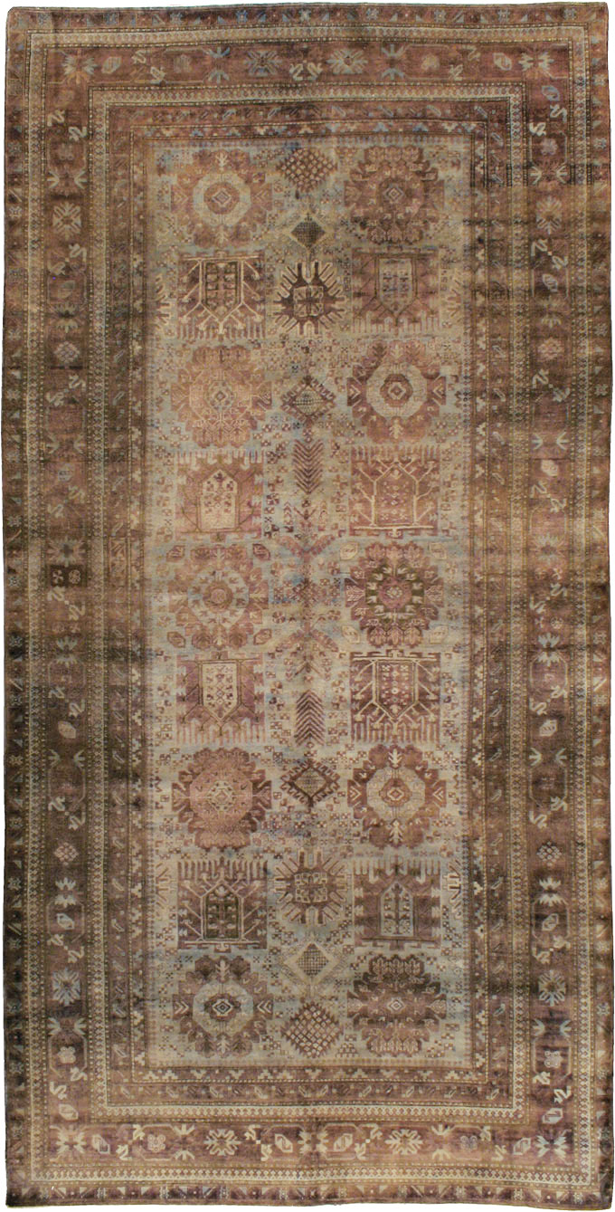 Antique Indian Agra Gallery Carpet, No.8782 - Staging