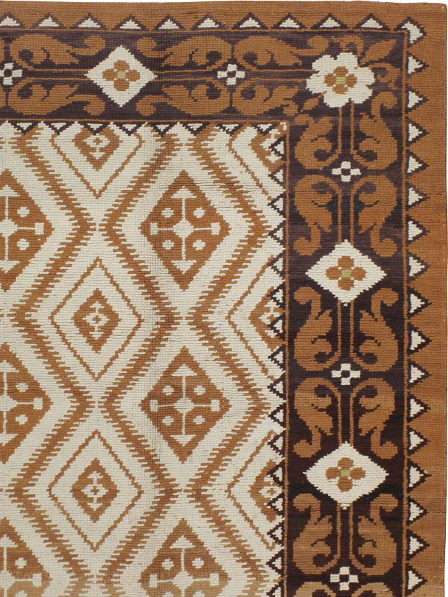 Vintage Spanish Cuenca Carpet, No.8788 - Staging
