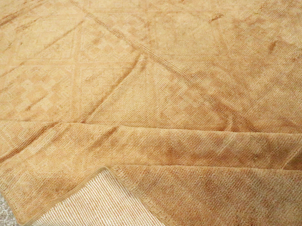 Vintage Spanish Cuenca Carpet, No.8811 - Staging