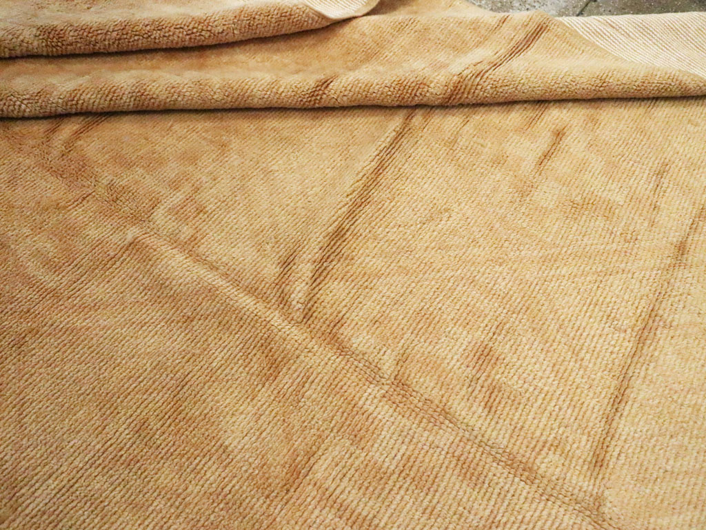 Vintage Spanish Cuenca Carpet, No.8811 - Staging