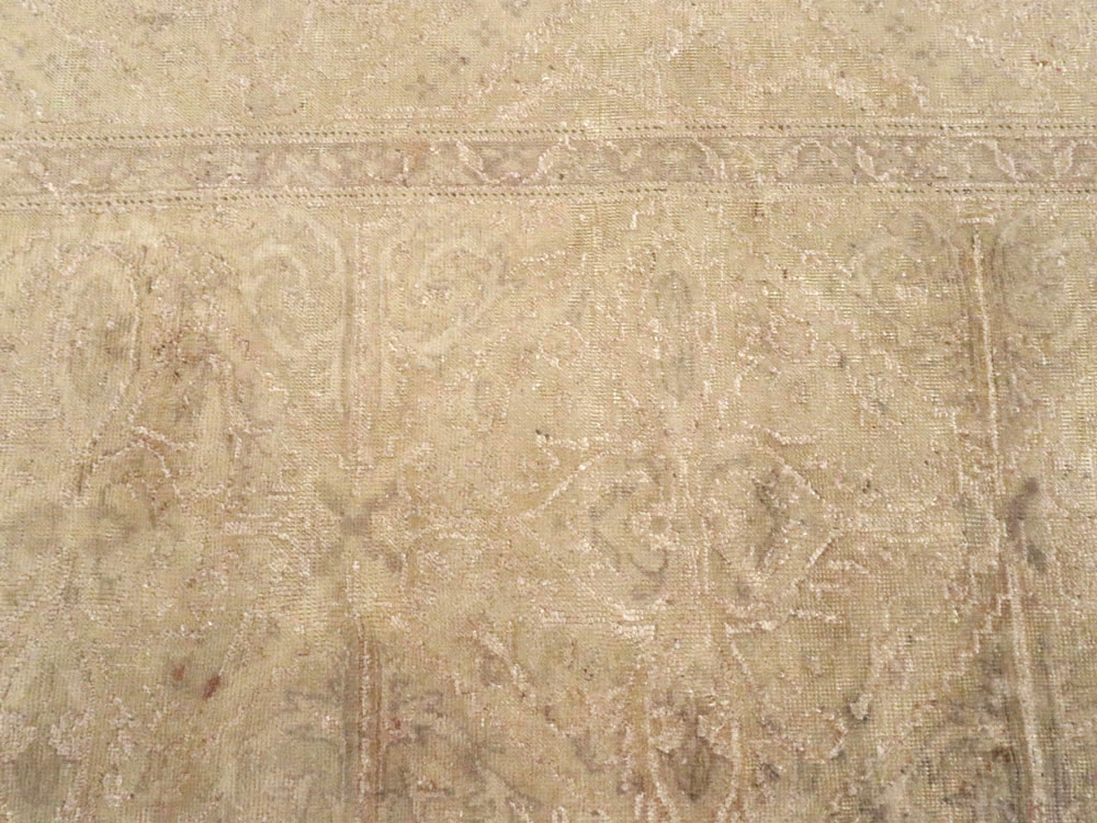 Vintage Turkish Sivas Carpet, No.8825 - Staging