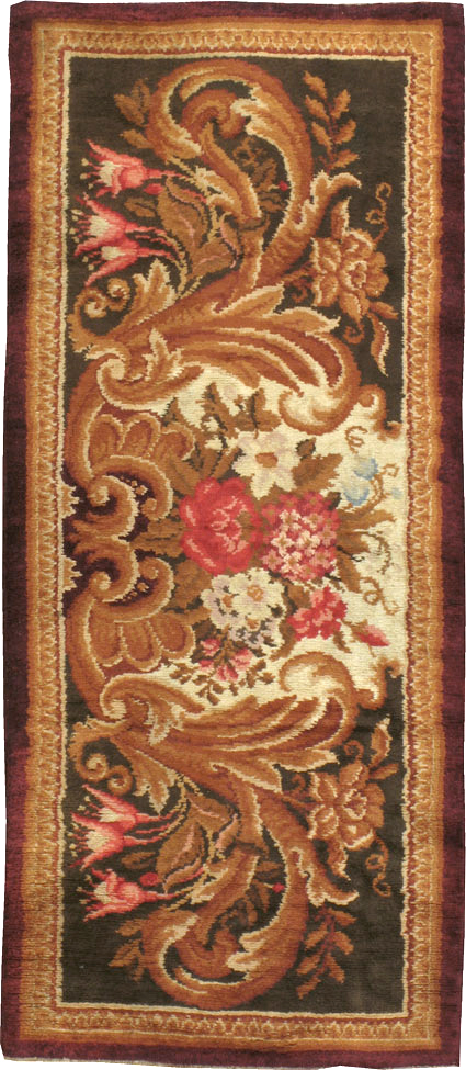 Antique English Axminster Carpet, No.8840 - Staging