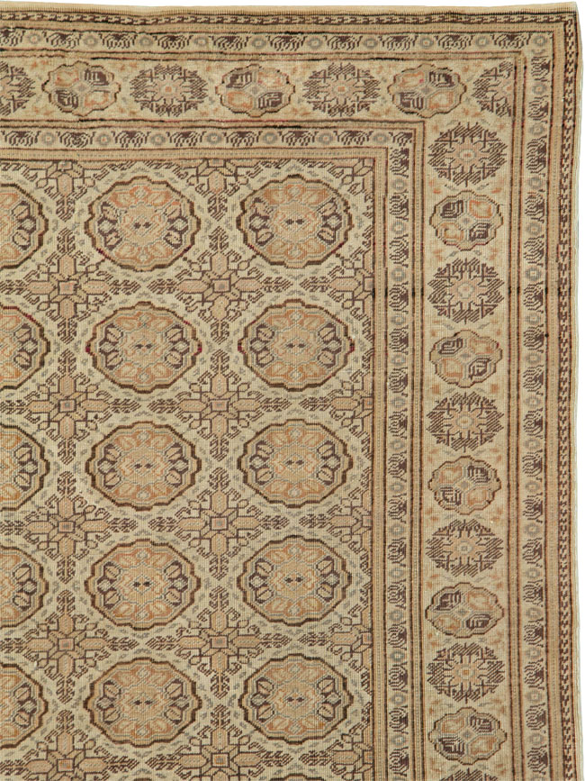 Vintage Turkish Sivas Carpet, No.8851 - Staging