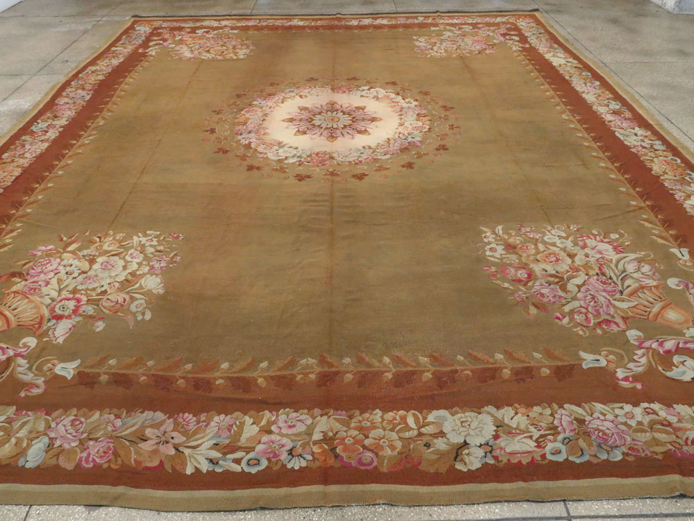 Antique French Aubusson Carpet, No.8866 - Staging