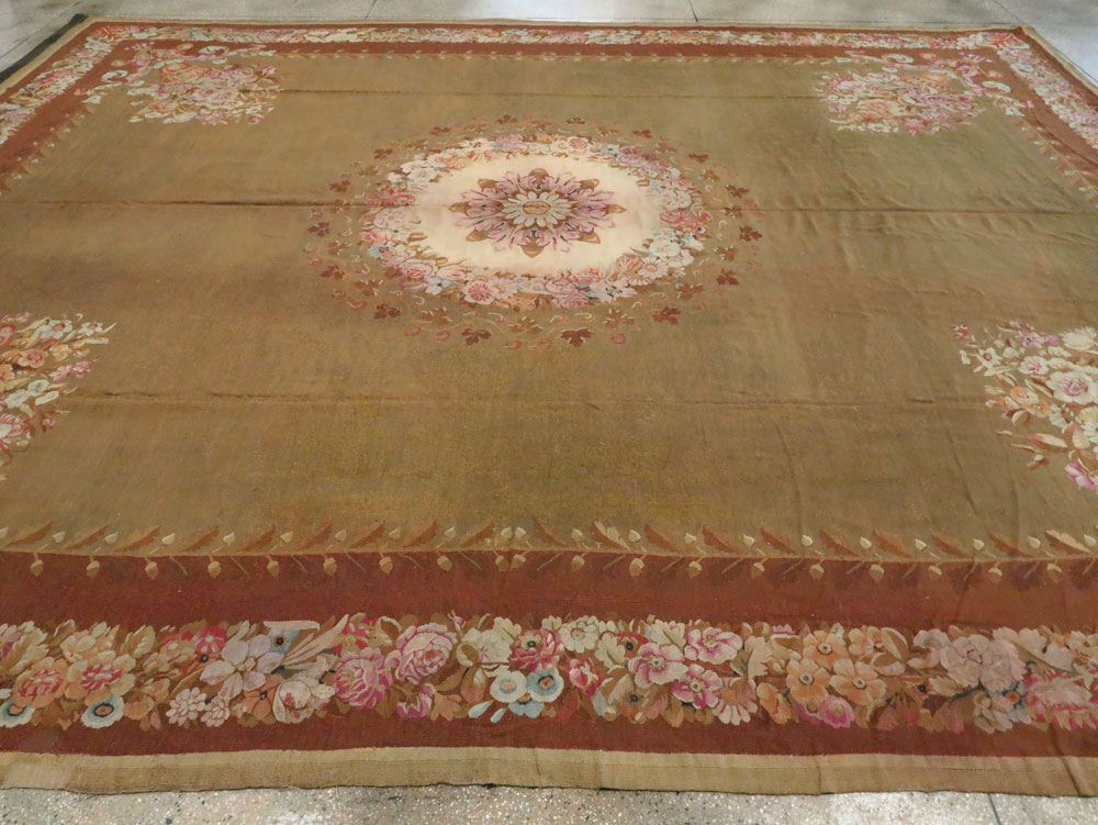 Antique French Aubusson Carpet, No.8866 - Staging
