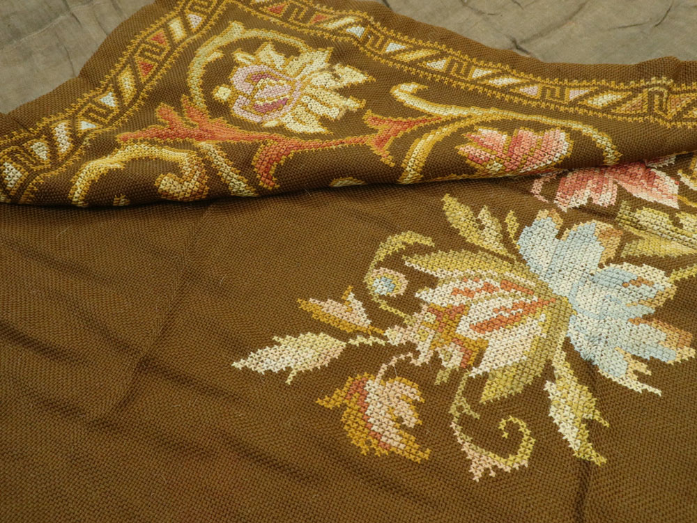 Vintage Ukrainian Needlepoint Accent Rug, No.8879 - Staging