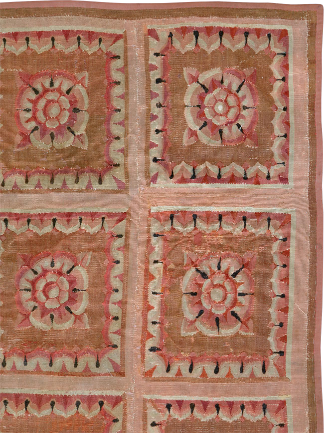 Antique French Aubusson Carpet, No.8882 - Staging