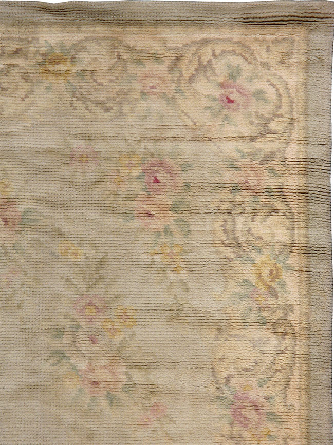 Antique Spanish Savonnerie Carpet, No.8888 - Staging