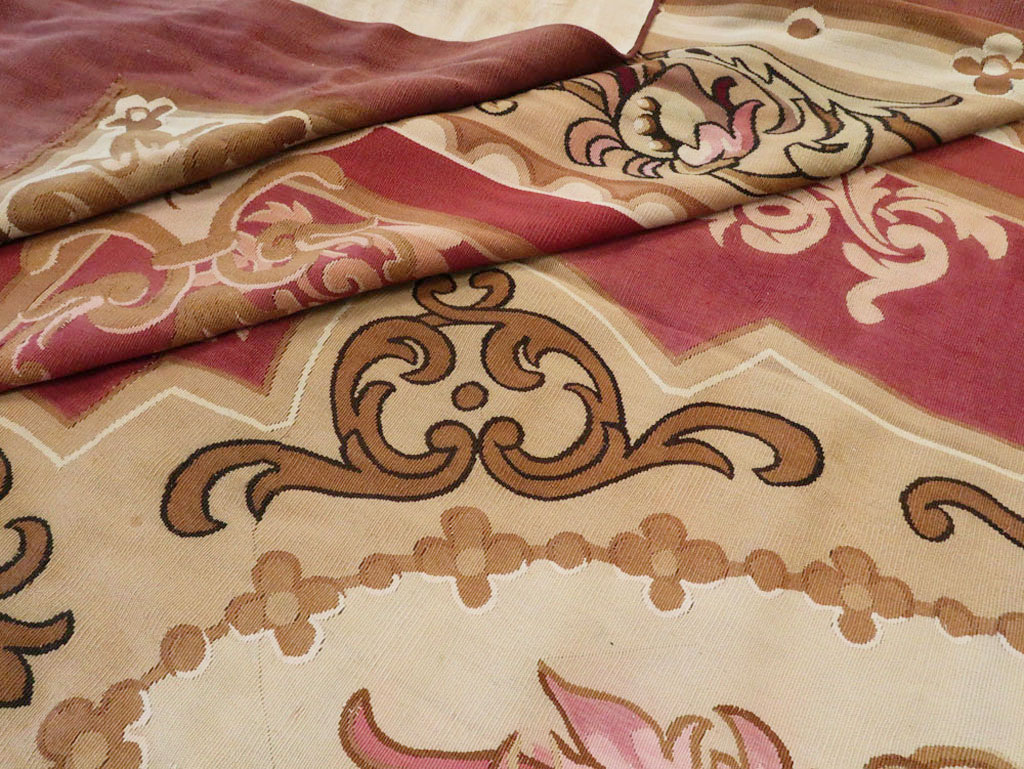 Antique French Aubusson Carpet, No.8890 - Staging