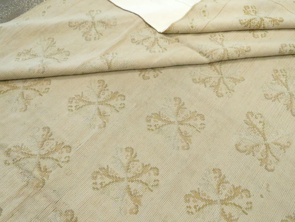 Vintage Portugal Needlepoint Carpet, No.8908 - Staging