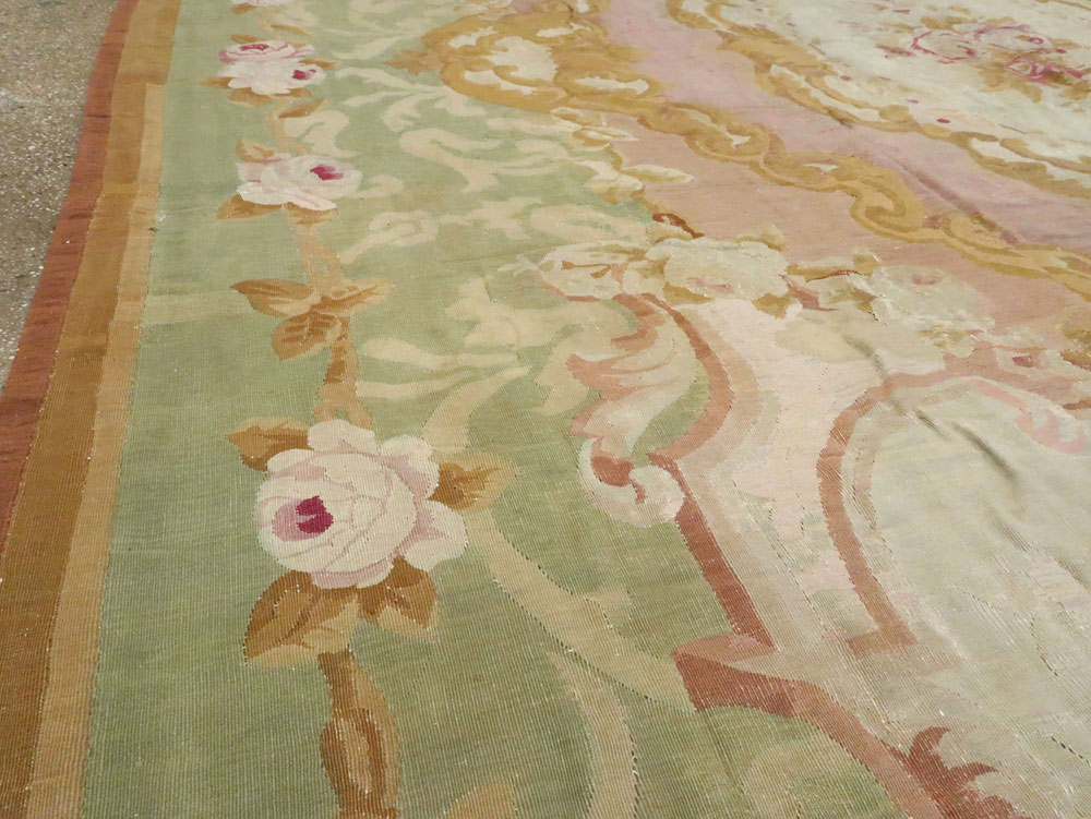 Antique French Aubusson Carpet, No.8909 - Staging