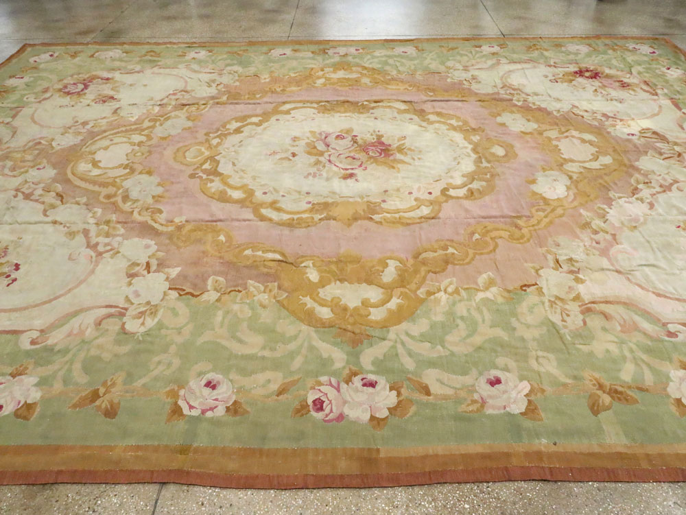 Antique French Aubusson Carpet, No.8909 - Staging