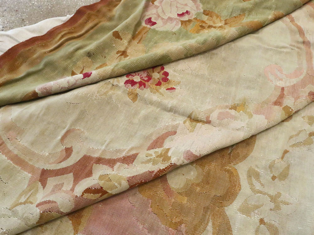 Antique French Aubusson Carpet, No.8909 - Staging