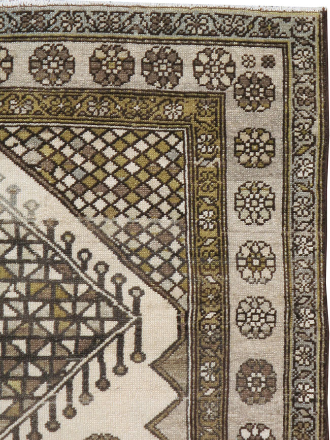 Vintage Persian Malayer Carpet, No.8958 - Staging