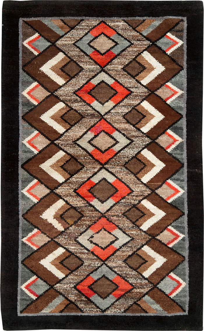 Vintage Art Deco Rug, No.9032 - Staging