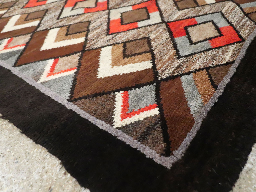 Vintage Art Deco Rug, No.9032 - Staging