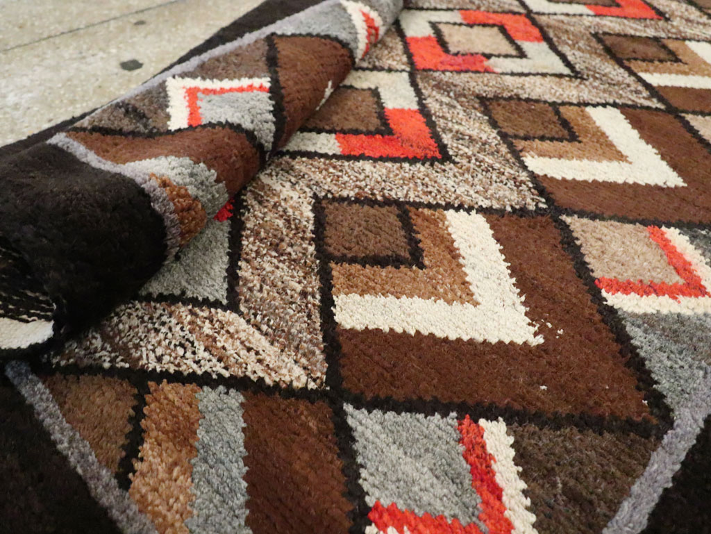 Vintage Art Deco Rug, No.9032 - Staging