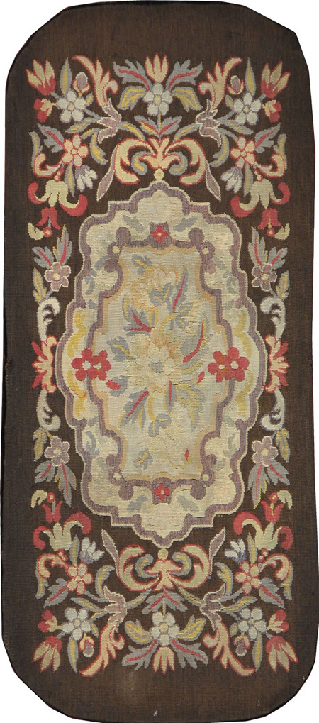 Antique French Aubusson Carpet, No.9038 - Staging