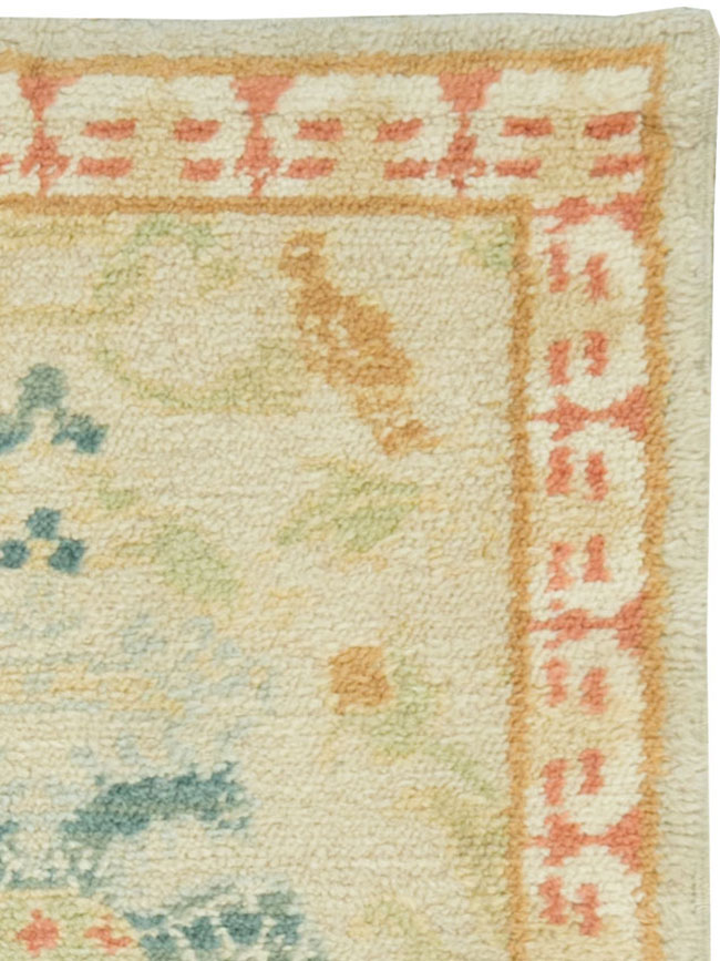 Antique Spanish Cuenca Carpet, No.9040 - Staging