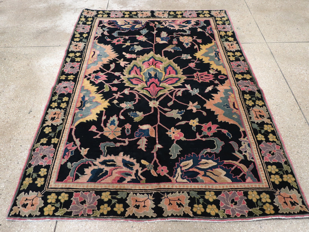 Vintage Indian Lahore Accent Rug, No.9049 - Staging
