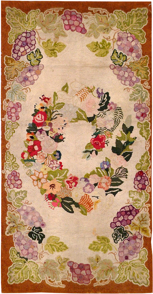 Vintage American Hooked Throw Rug, No.9068 - Staging