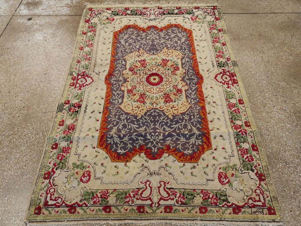 Antique Turkish Herekeh Rug, No.9107 - Staging