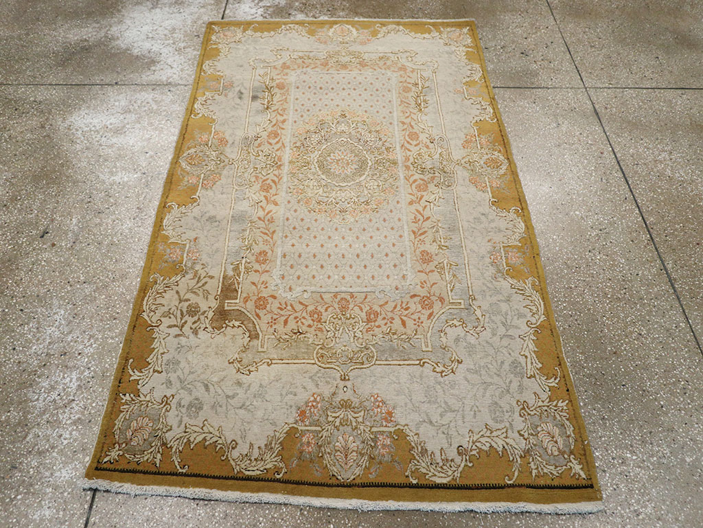 Antique Turkish Herekeh Carpet, No.9118 - Staging