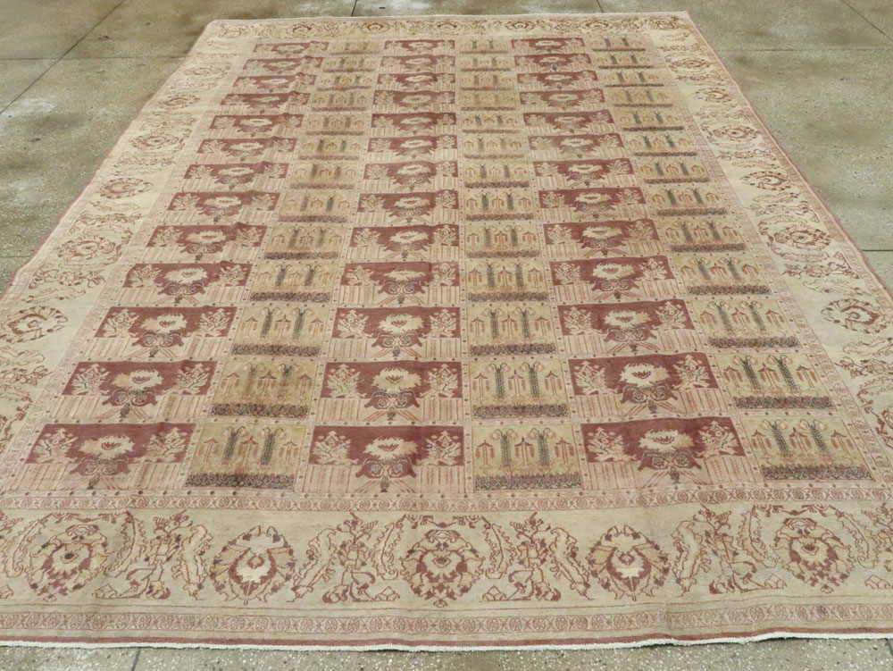 Antique Persian Dorokhsh Carpet, No.9152 - Staging