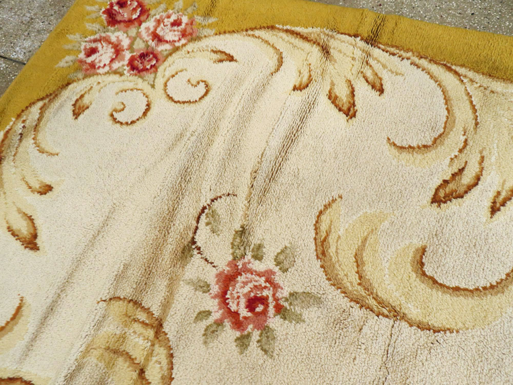 Vintage European Savonnerie Carpet, No.9212 - Staging