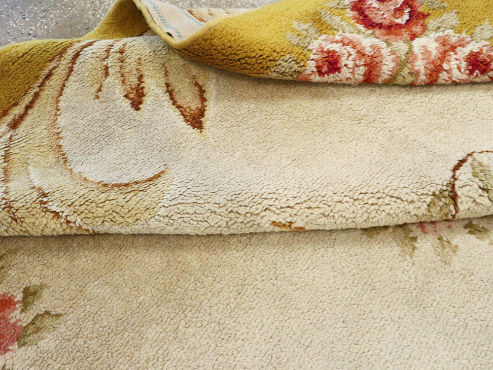 Vintage European Savonnerie Carpet, No.9212 - Staging