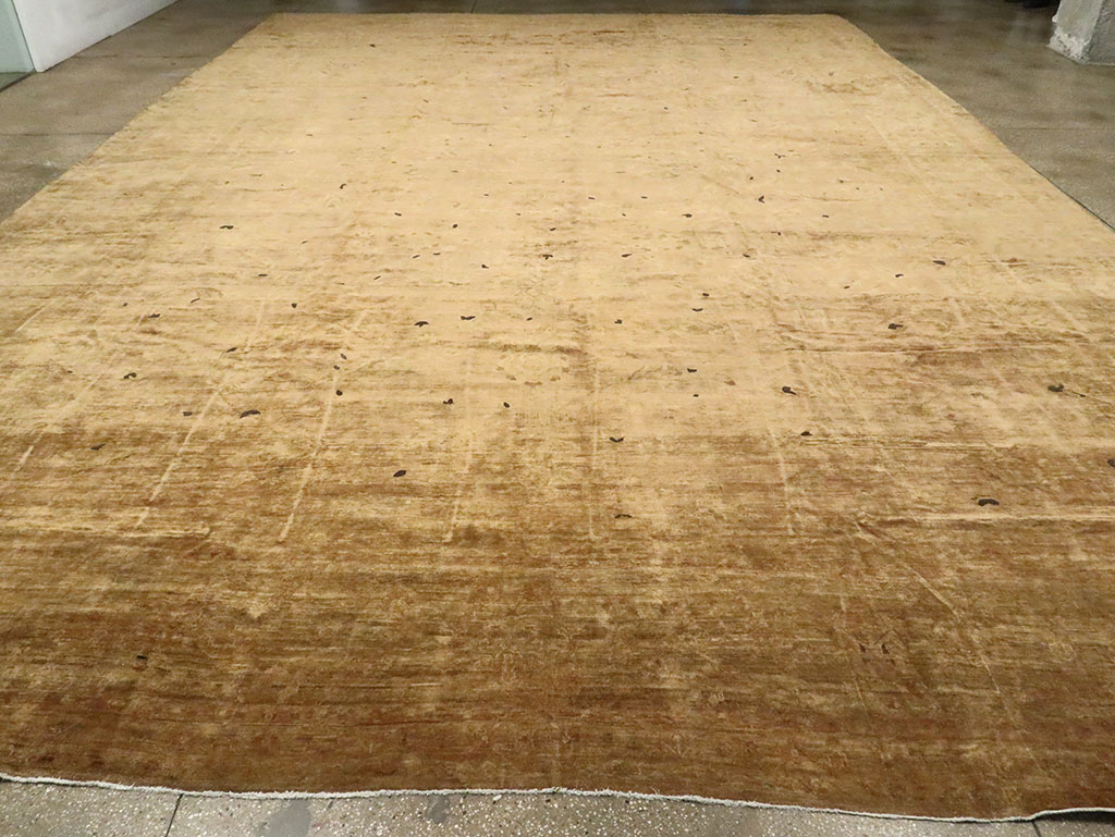 Antique Persian Kashan Rug, No.9236 - Staging