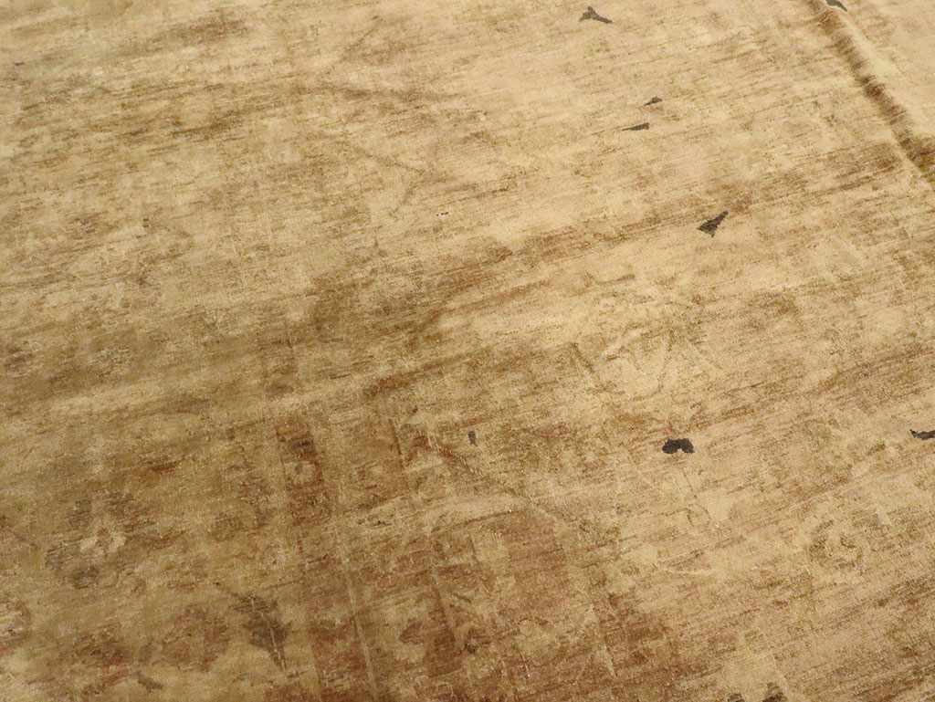 Antique Persian Kashan Rug, No.9236 - Staging