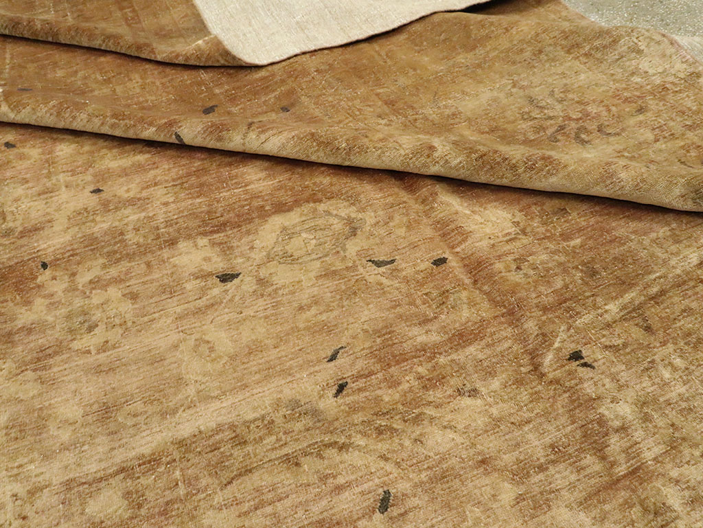 Antique Persian Kashan Rug, No.9236 - Staging