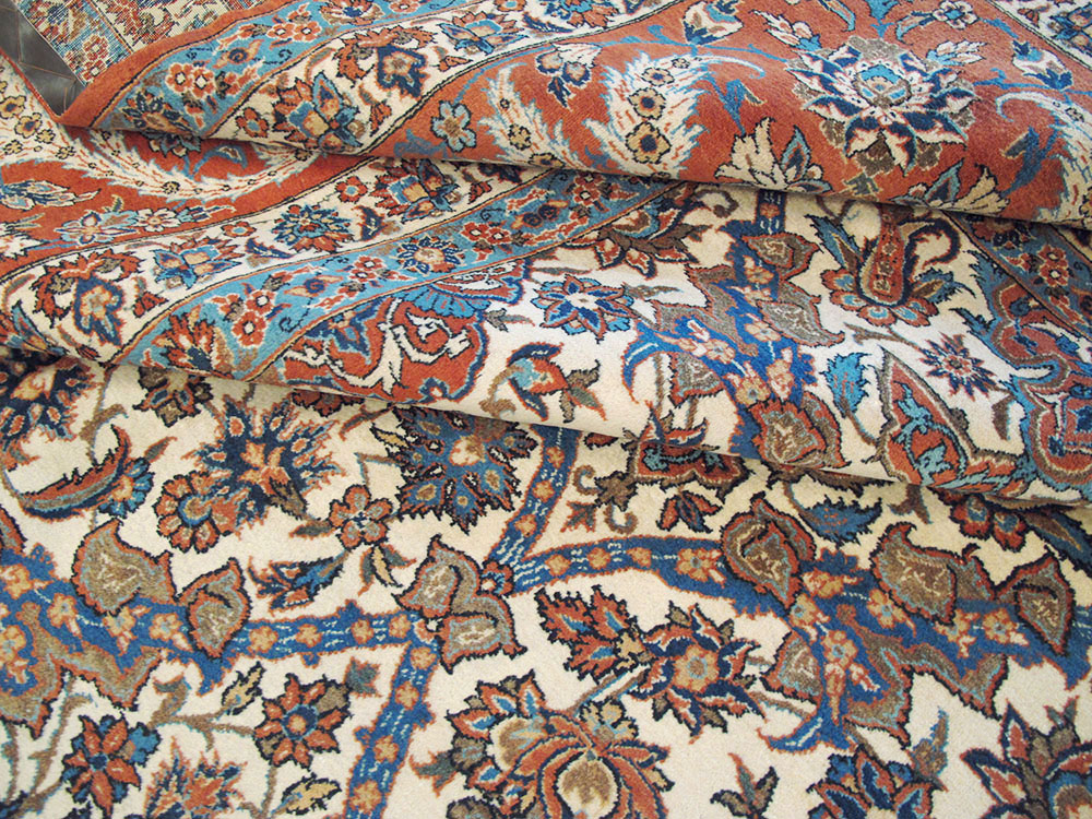 Vintage Persian Isfahan Carpet, No.9238 - Staging