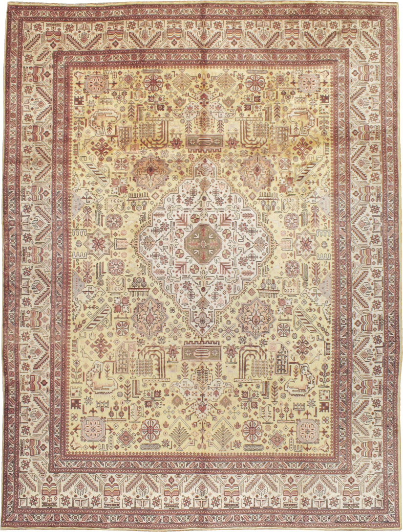 Vintage Persian Tabriz Carpet, No.9259 - Staging