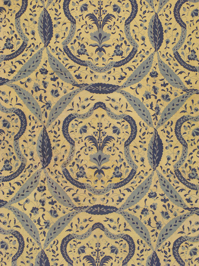 Vintage English Needlepoint Carpet, No.9279 - Staging