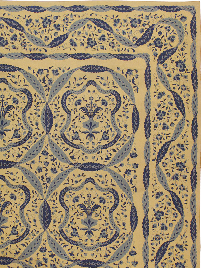 Vintage English Needlepoint Carpet, No.9279 - Staging